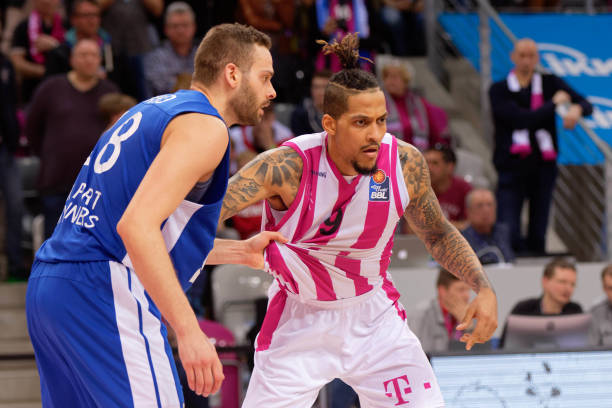 反超巴萨以 反超巴萨以